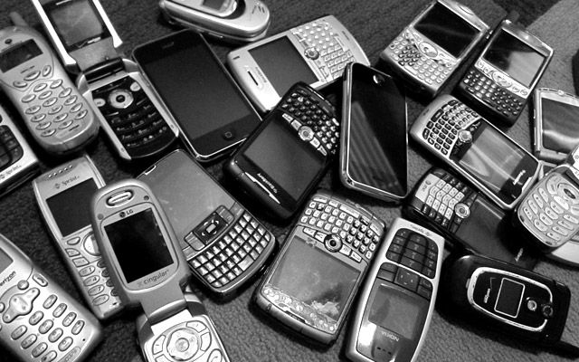 cell-phones.jpg